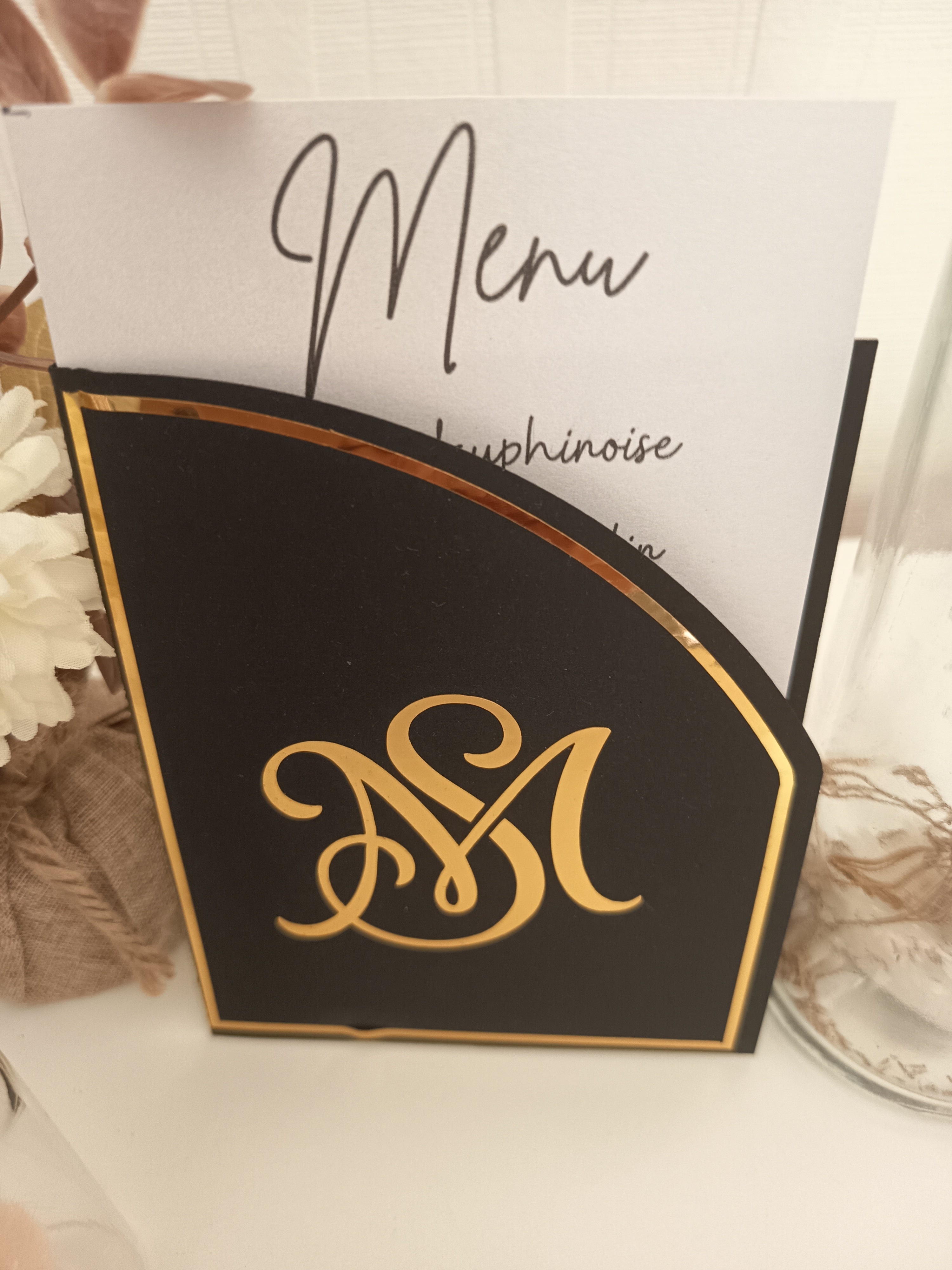 Pochette Menu de Table Monogramme – Collection Noir & Or